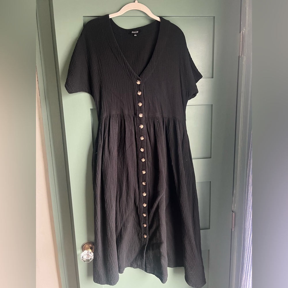 Madewell Gauze Black Button-Front V-Neck Size Small